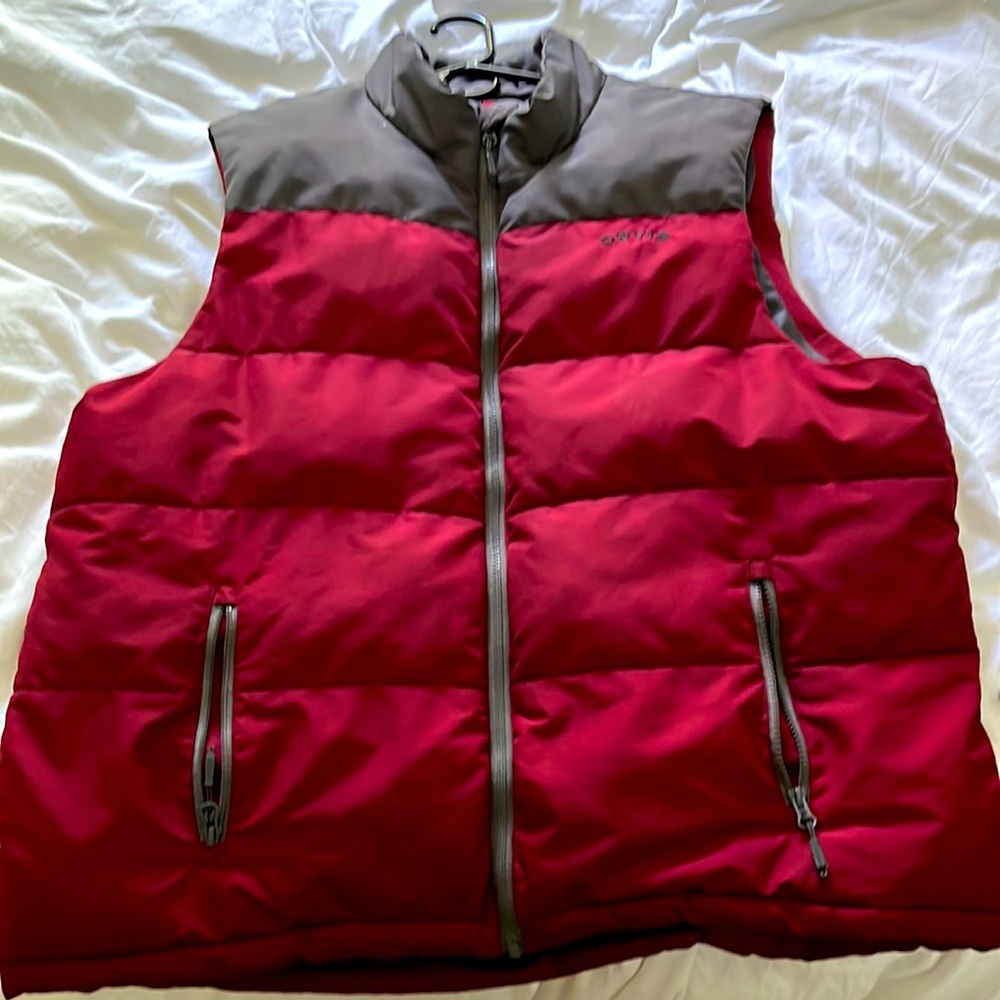 COPY - Orvis puffer vest